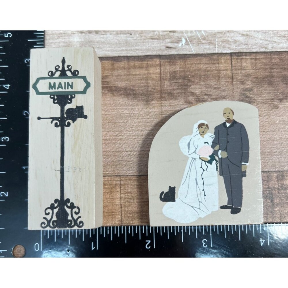 Cat's Meow Wooden Wedding Couple Figurine & Main Street Sign Miniatures